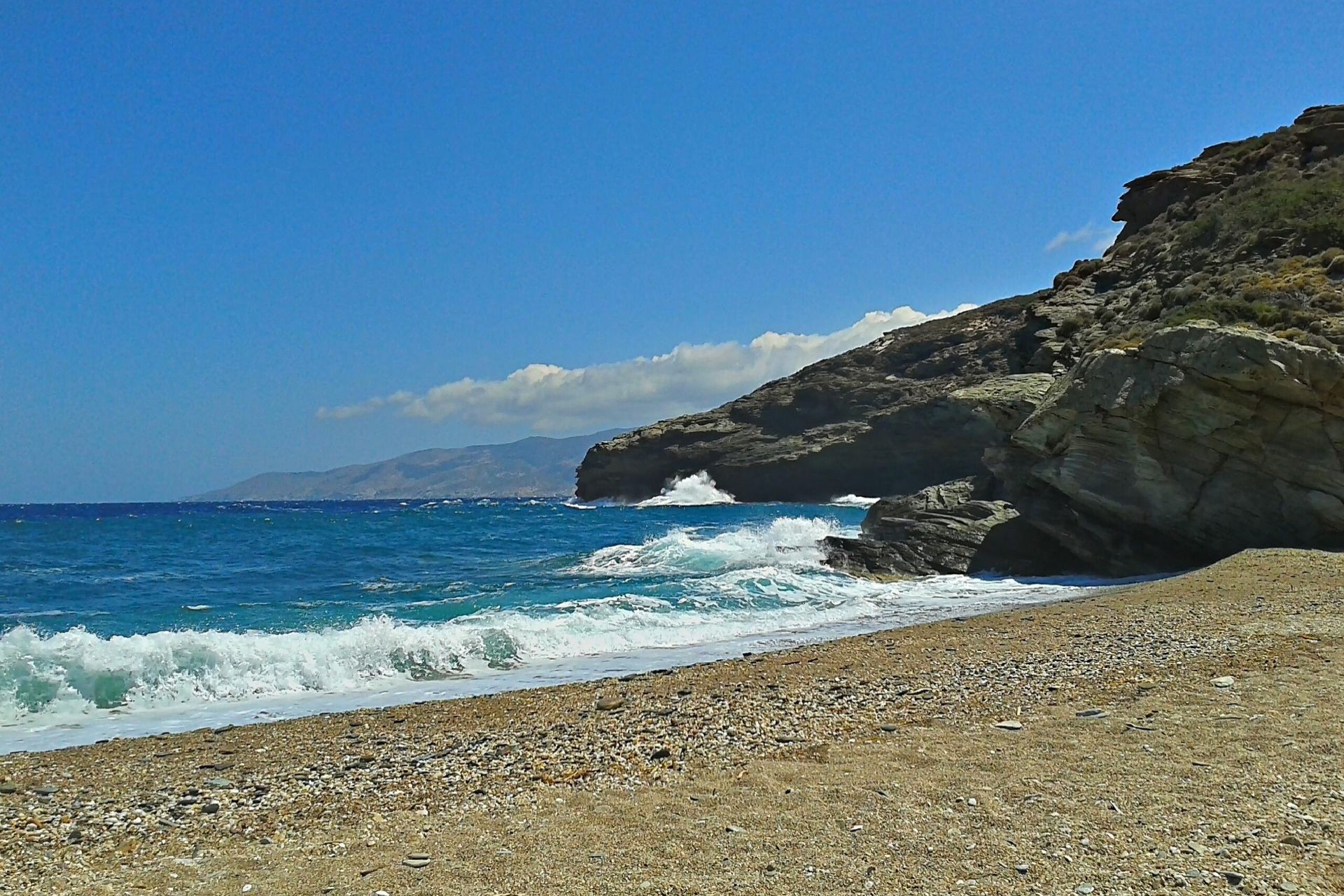 Strand op Andros - Eilandhoppen Cycladen eilanden