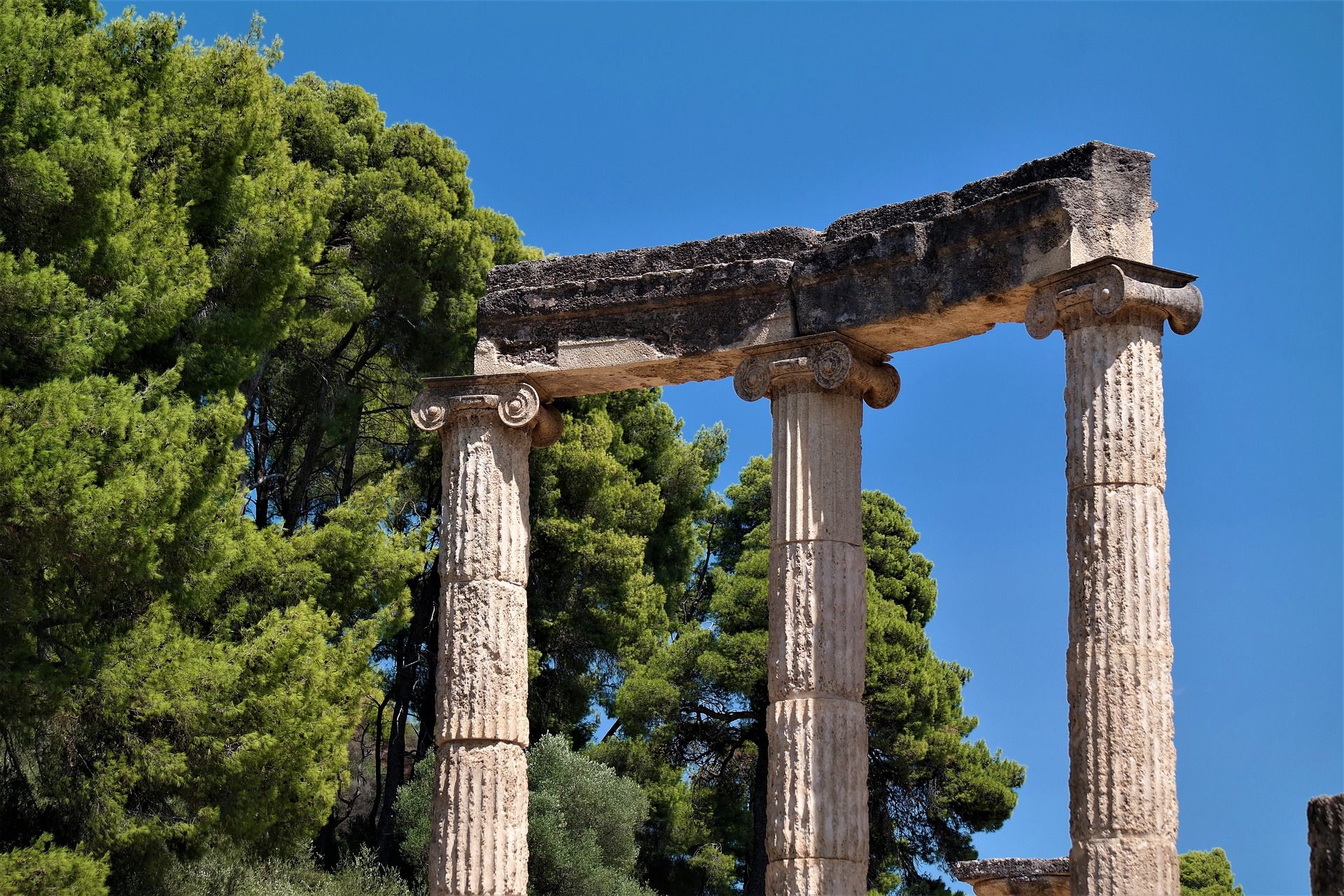 Tempelzuil in Olympia, Peloponnesos - Rondreis