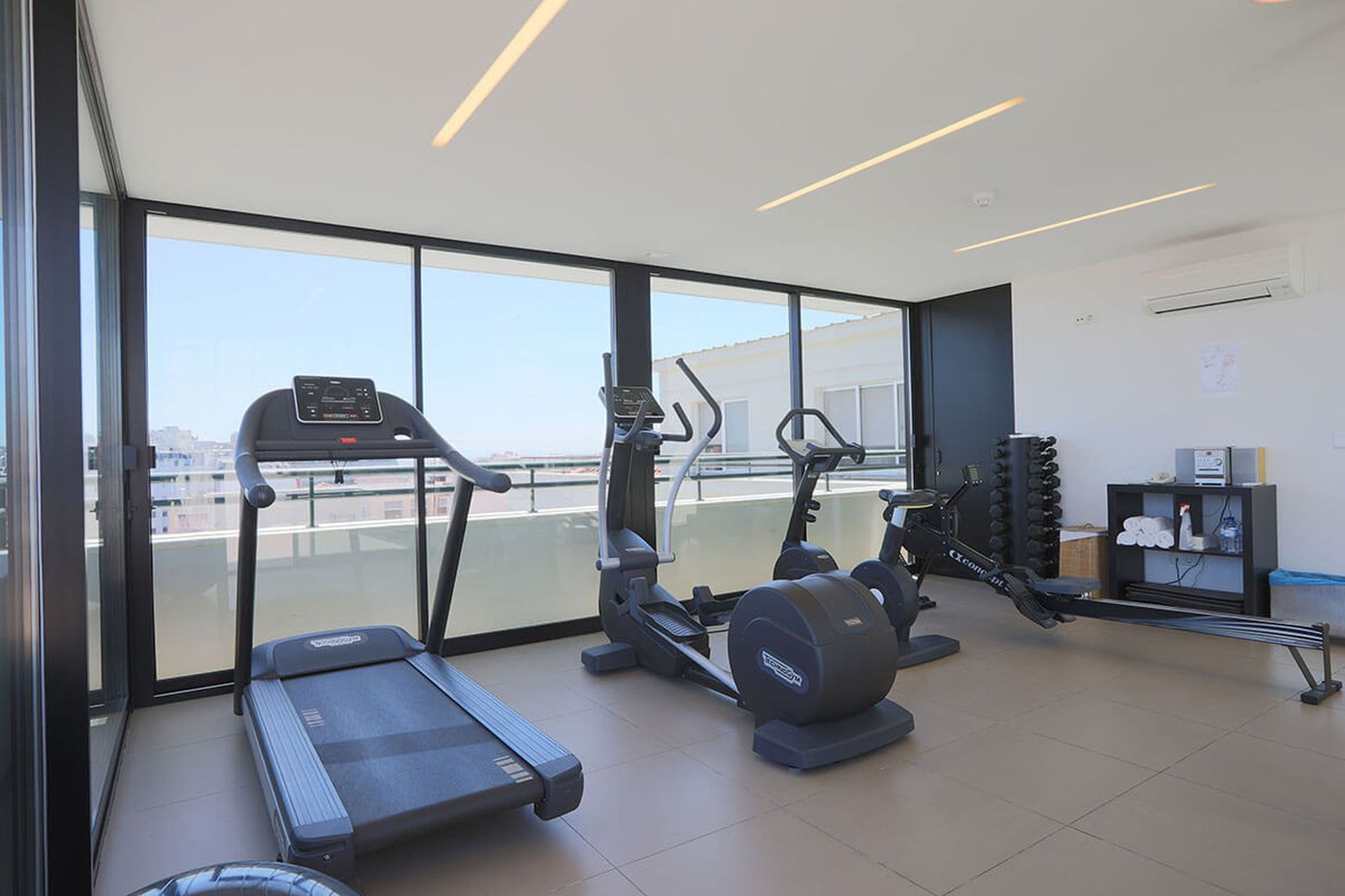 Hotel Miraparque 3*, Lissabon