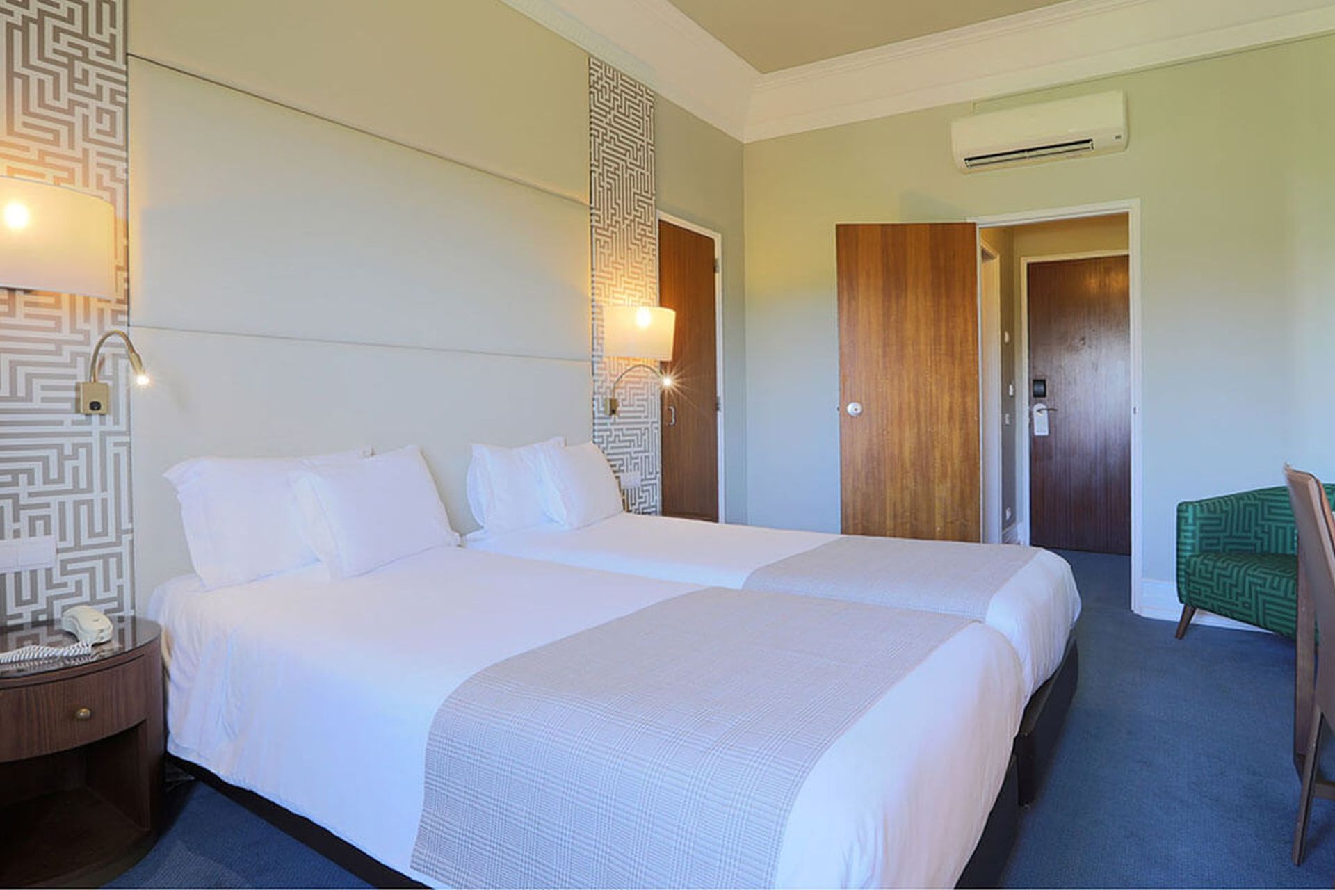 Hotel Miraparque 3*, Lissabon