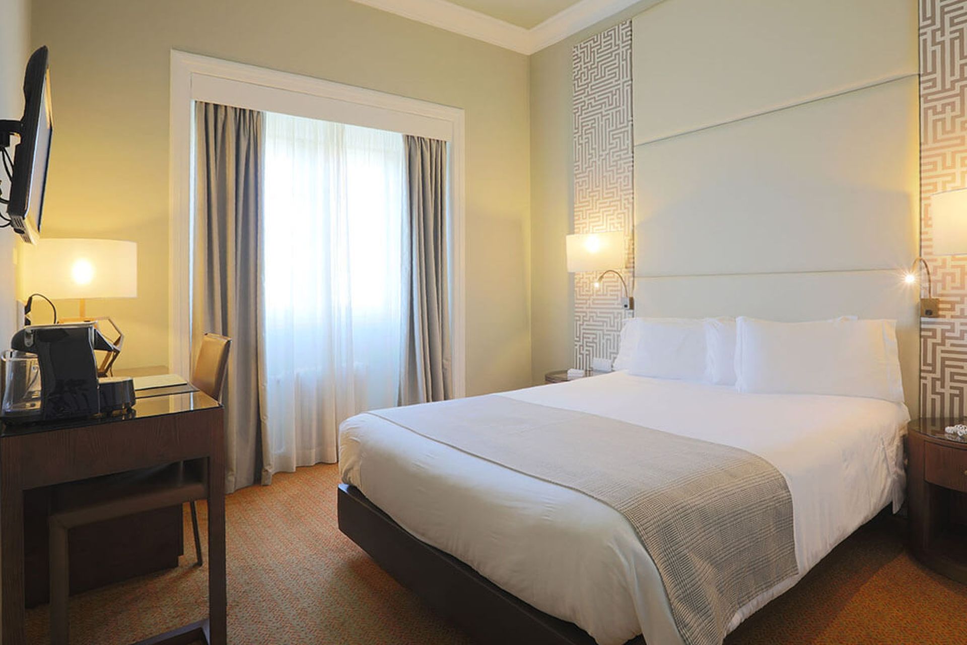 Hotel Miraparque 3*, Lissabon