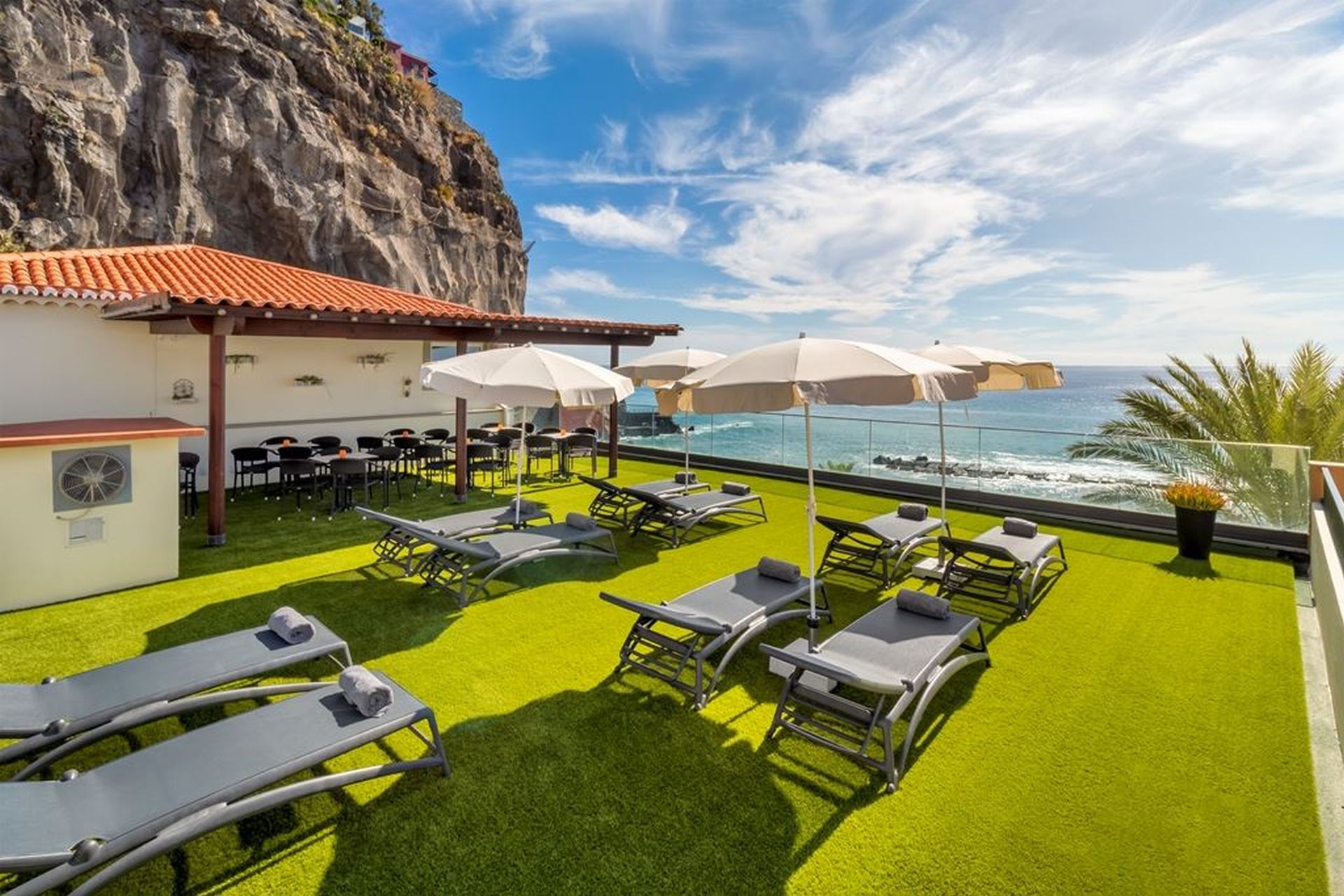 Hotel Enotel Sunset Bay 4*, Ponta do Sol
