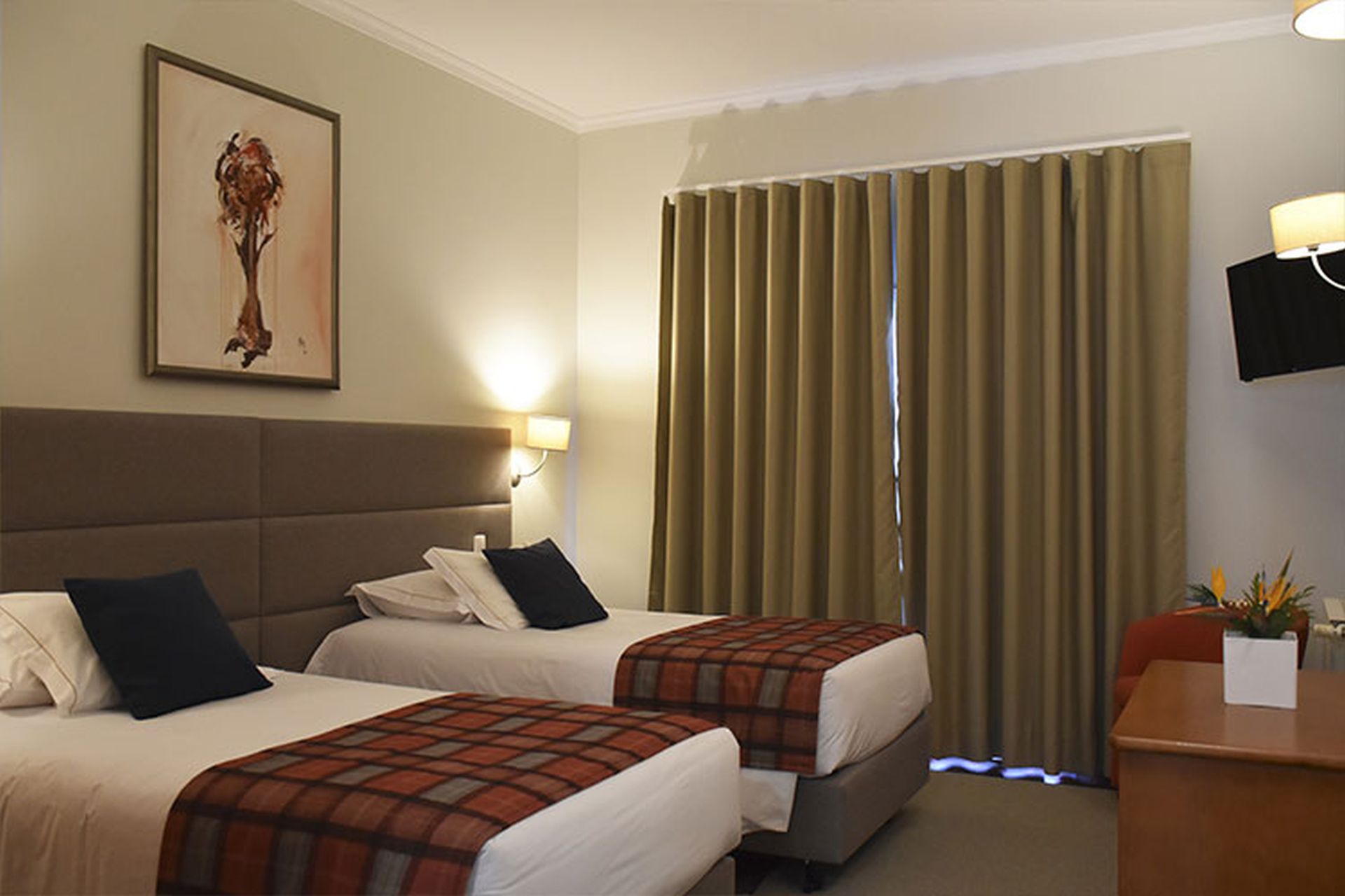 Hotel O Colmo, Santana