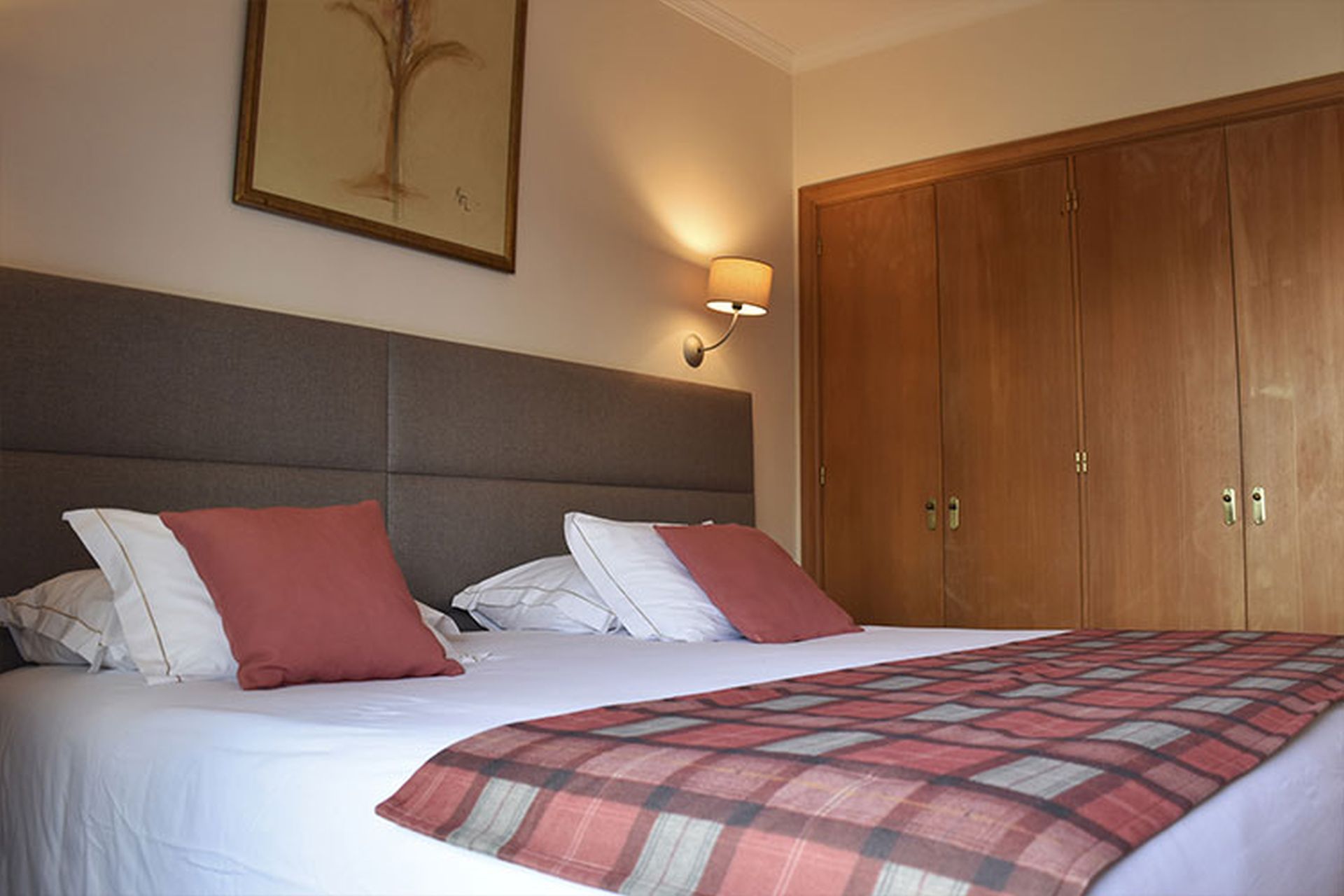 Hotel O Colmo, Santana