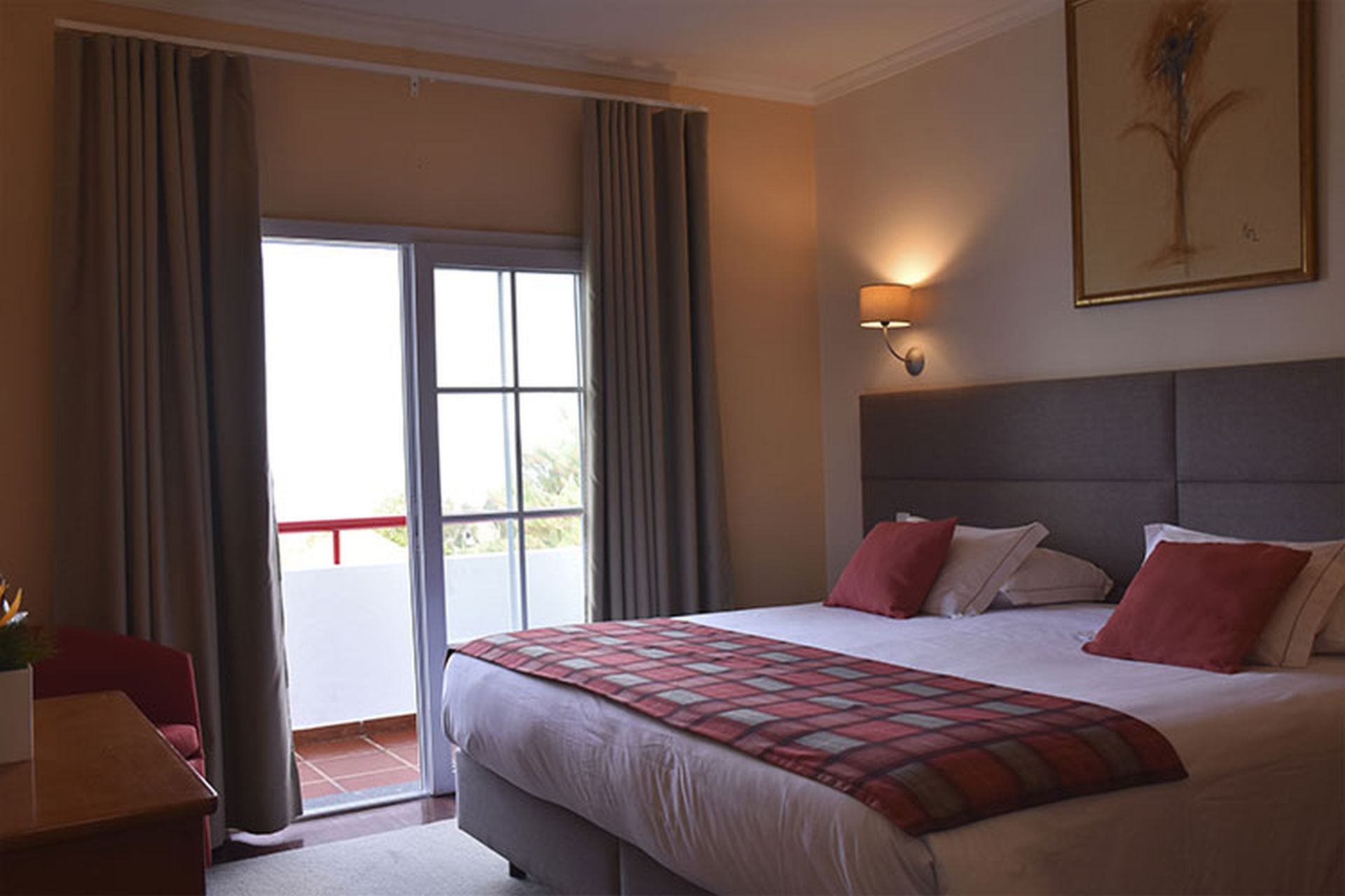 Hotel O Colmo, Santana